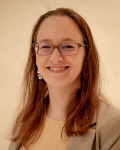 Nora Gamst i Lederne.