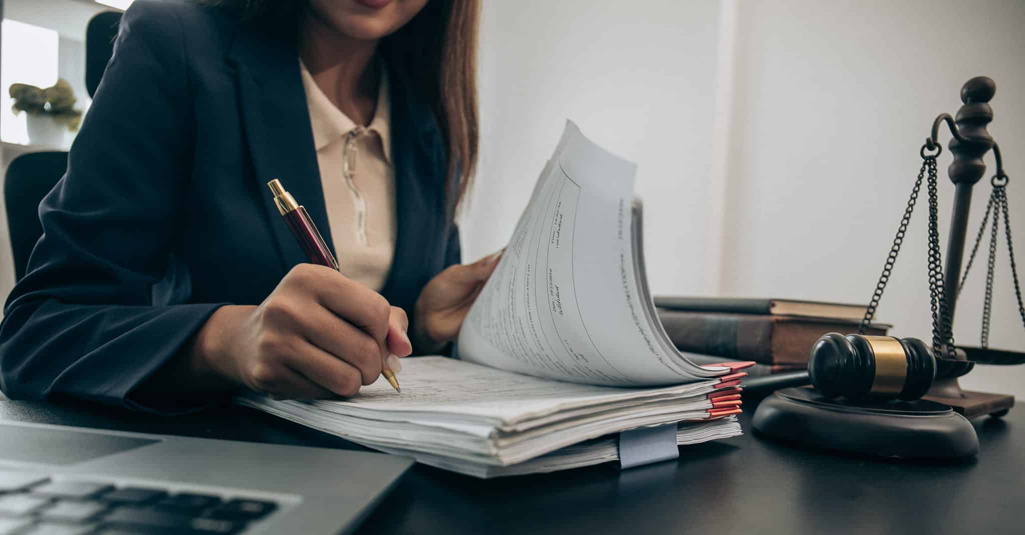 Juridisk oppslagsverk