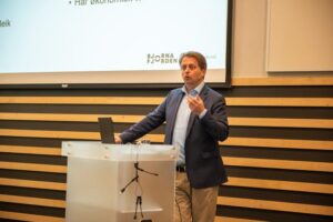 Arild McLellan Steine, kommunedirektør i Bjørnarfjorden kommune.