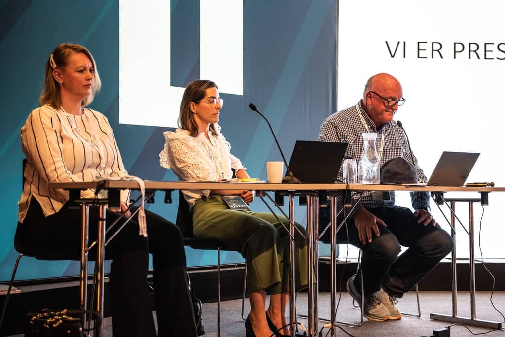 Ordstyrer på kongressen i 2023.