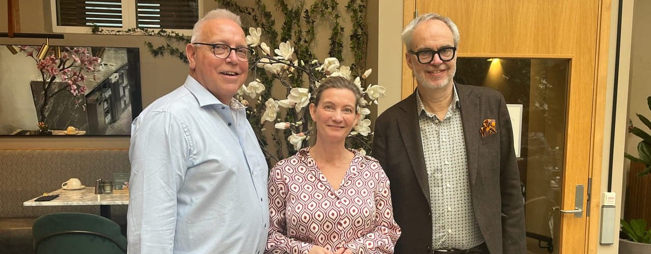 Forbundsleder Audun Ingvartsen, Pernille Simonsen fra danske Lederne og förbundsordförande Andreas Miller fra svenske Ledarna