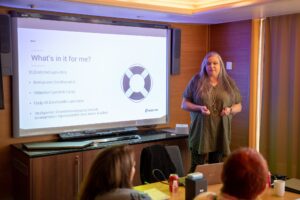 Anette Light i Lederne.