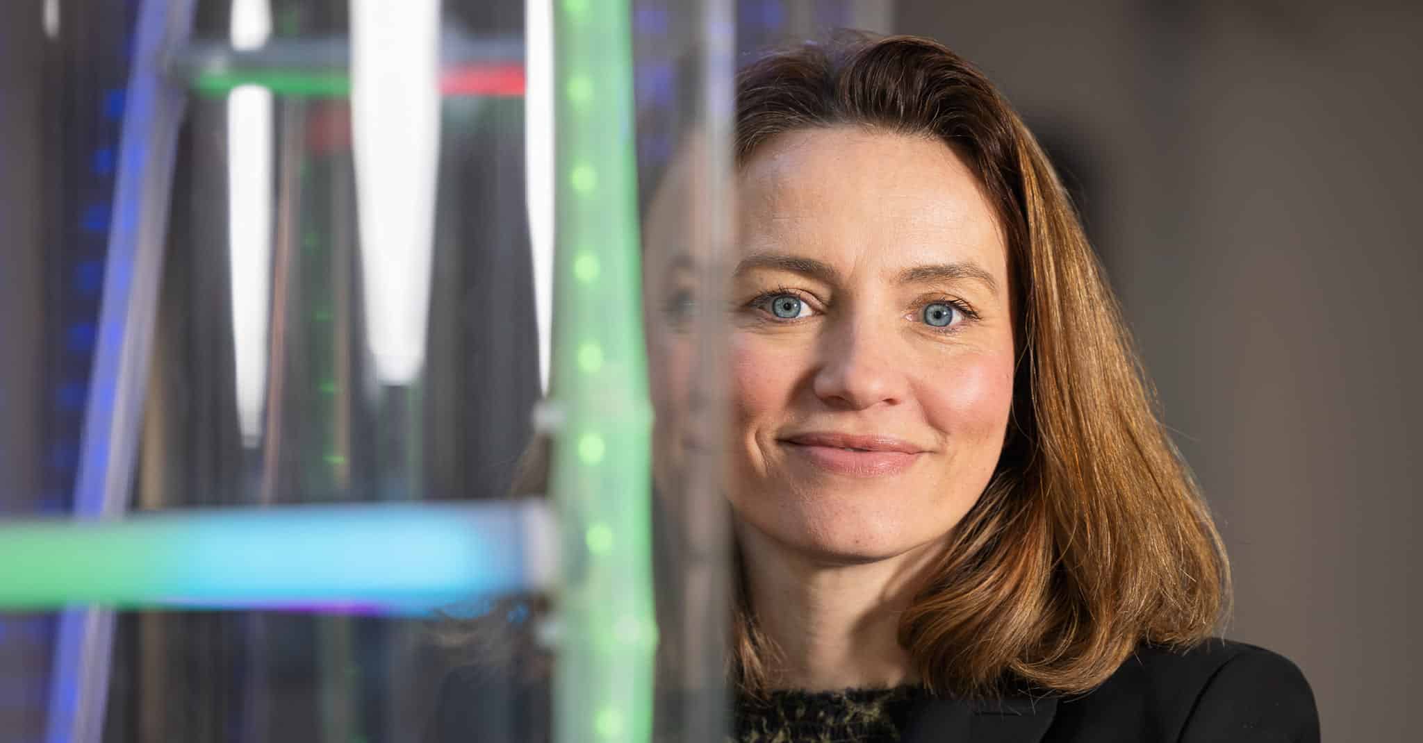 Ingrid Stendstadvold Ross smiler til kamera