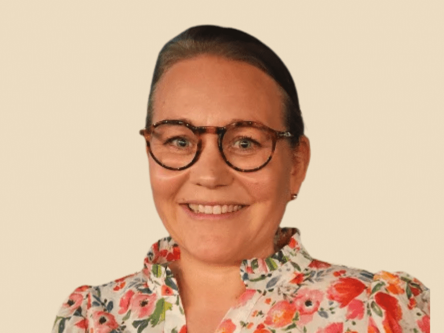 Anne Sundin Lightfoot i Lederne.