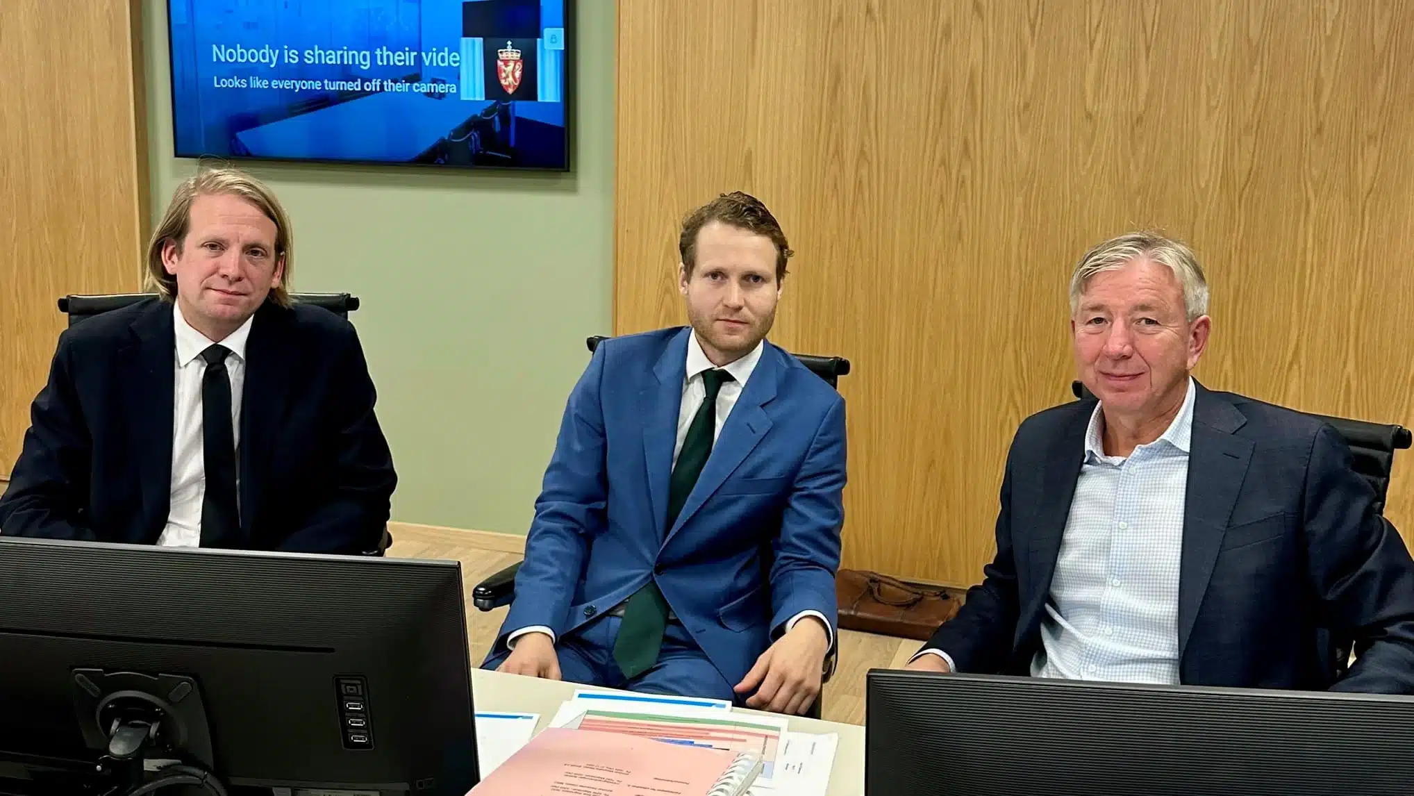 Stein Zander, generalsekretær i Lederne sitter i arbeidsretten med Kjetil Sandnes og Oddvar Lindbekk.