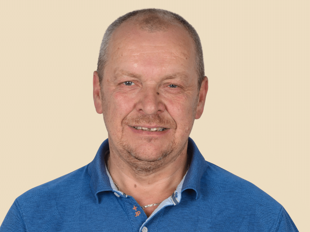 Geir Solheim i Lederne.