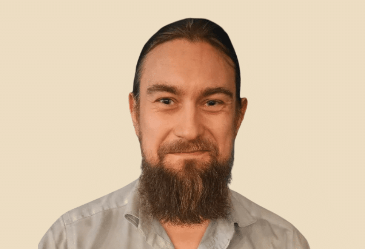 Lars Emil Frednes i Lederne.