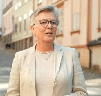 Kari Østerud